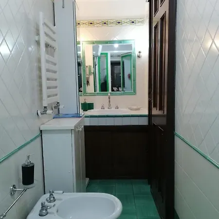 Отель Casa A Materdei *