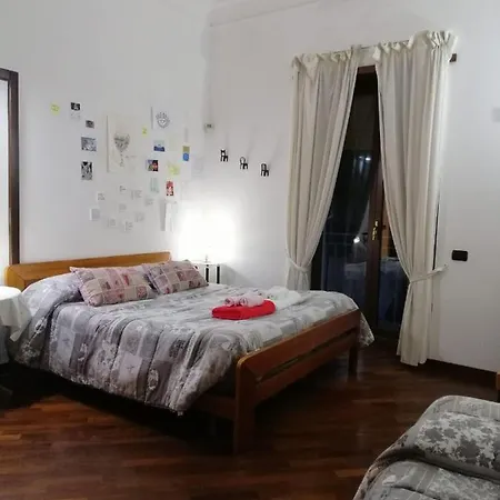 Отель Casa A Materdei *