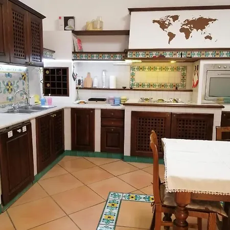 Casa A Materdei Неаполь