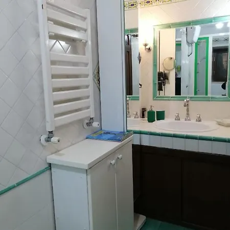 Casa A Materdei Отель Неаполь